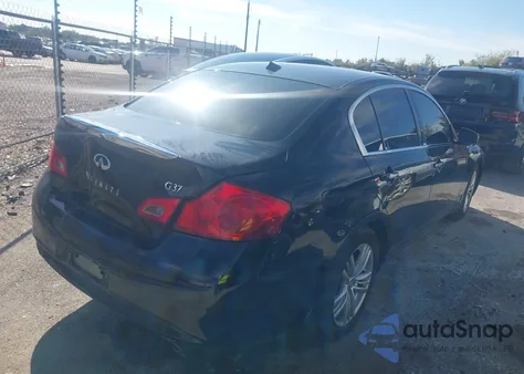 2013 Infiniti G37 Journey/Sport z USA, uszkodzony, nr VIN JN1CV6AP2DM725629